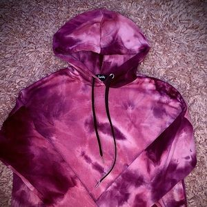A Justify Medium Sweatshirt Crop Top